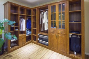 定制衣柜櫥柜和木工制作該如何選擇？