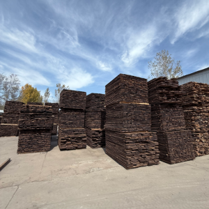 國(guó)產(chǎn)黑胡桃烘干板材品牌