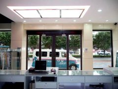 康潔干洗店加盟優(yōu)勢